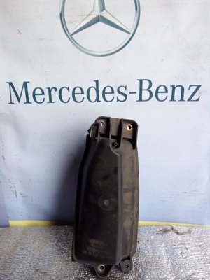 Б/У вакуумный ресивер OM651 2.2 CDI Mercedes W212 E220 A6510700568 A6510700568 фото
