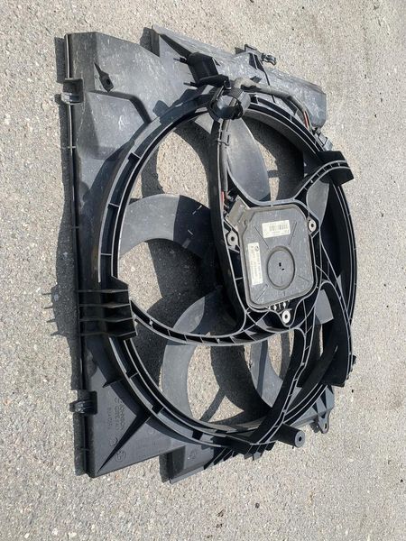 Б/В Диффузор радіатора охолодження, в зборі BMW X1 E84 17428506668 17428506668 фото