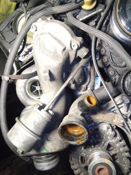 Б/В турбіна під реставрацію OM651 2.2 Mercedes E220 W212 A6510904980 A6510904980 фото
