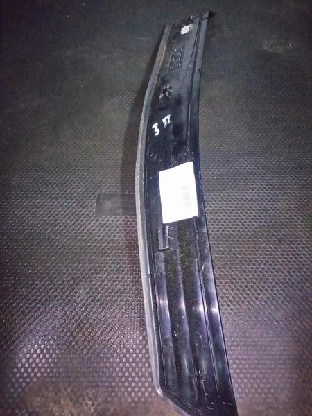 Б/У накладка порога задняя правая наружная для BMW 5 E60 51477034306 51477034306 фото