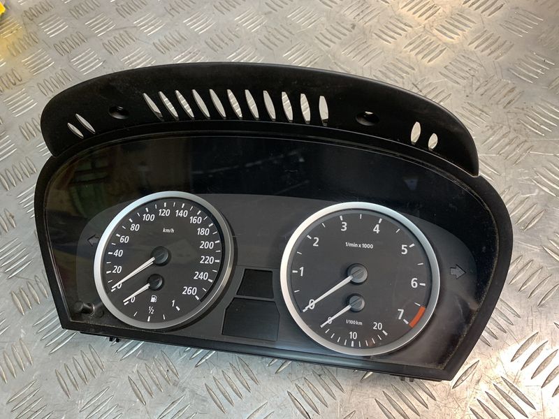 Б/В Спідометр панель приборів в кілометрах BMW 5 E60 62116958592 62116958592 фото